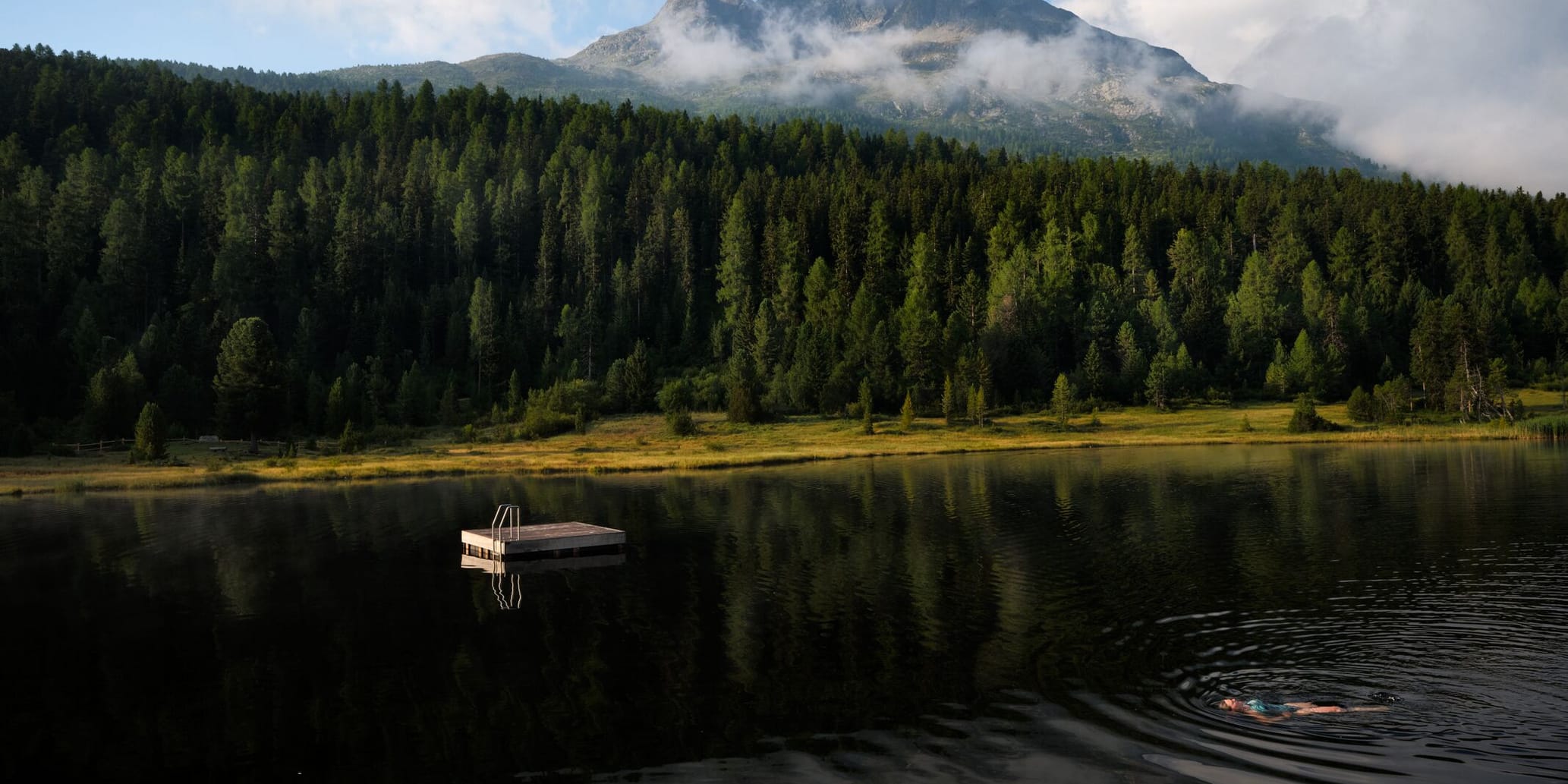Lej da Staz im Sommer