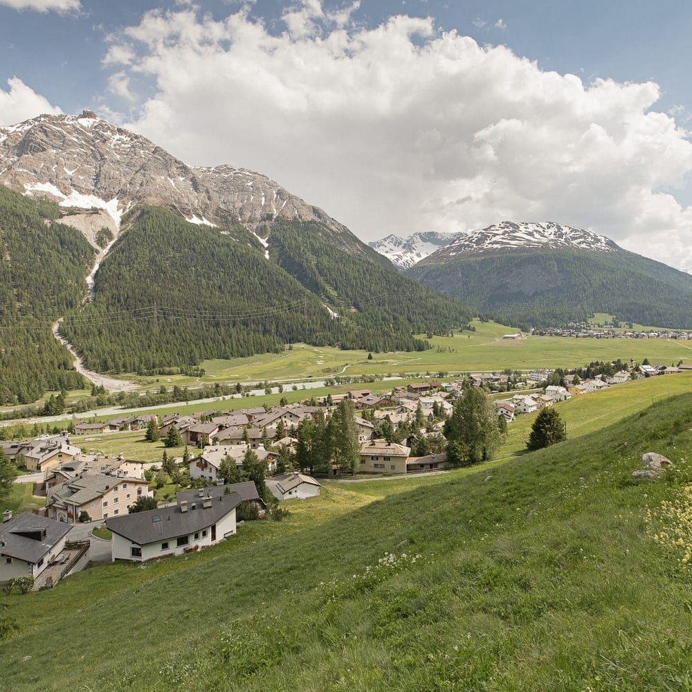 Madulain im Sommer von Oben