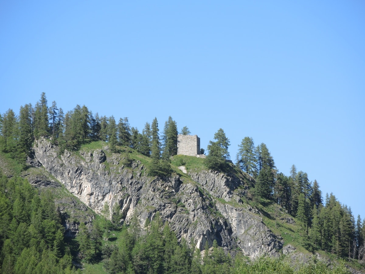 Rovina del castello Guardaval